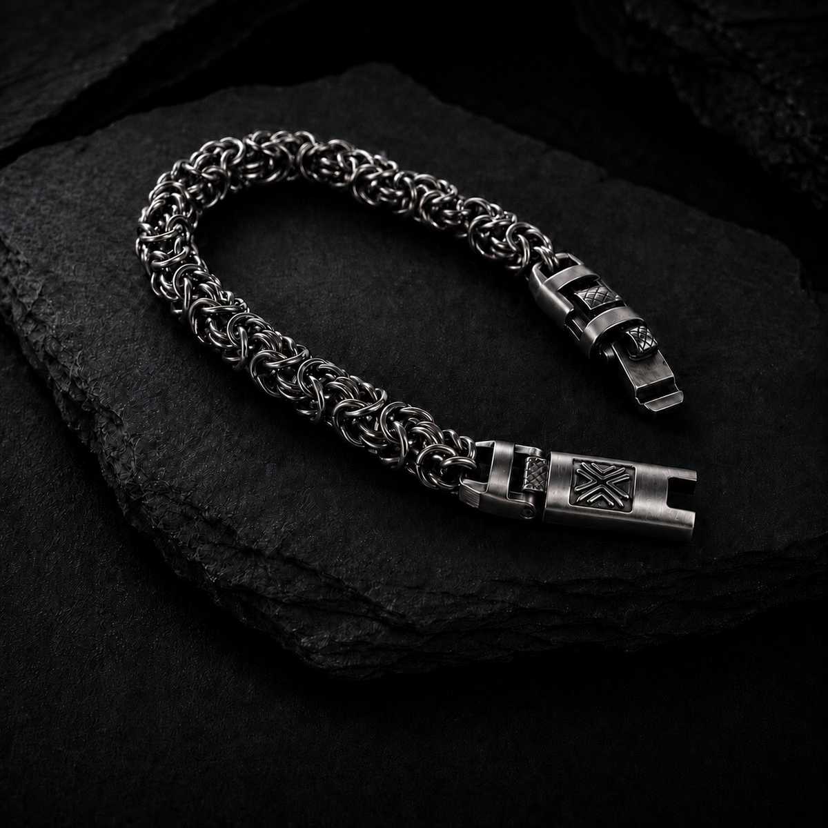 DRIP CHAIN BRACELET