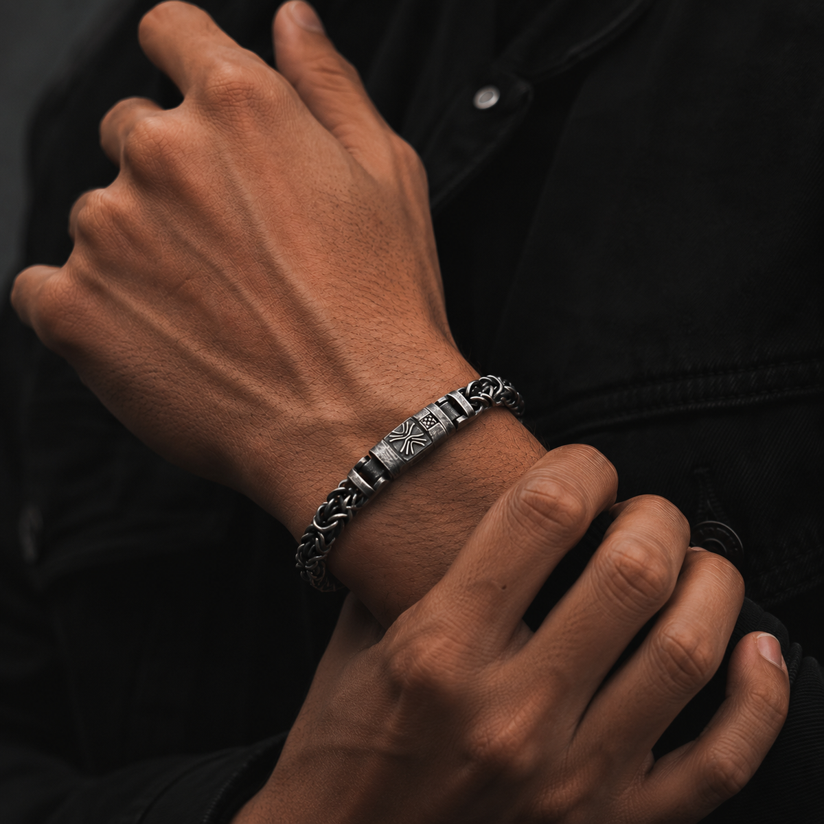 DRIP CHAIN BRACELET